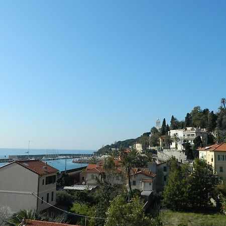 בורדיגרה Residence Dei Fiori מראה חיצוני תמונה